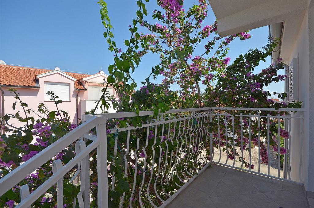 Apartments Sime Vodice Exterior foto